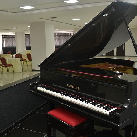 Hotel Mansiones Блуменау Экстерьер фото